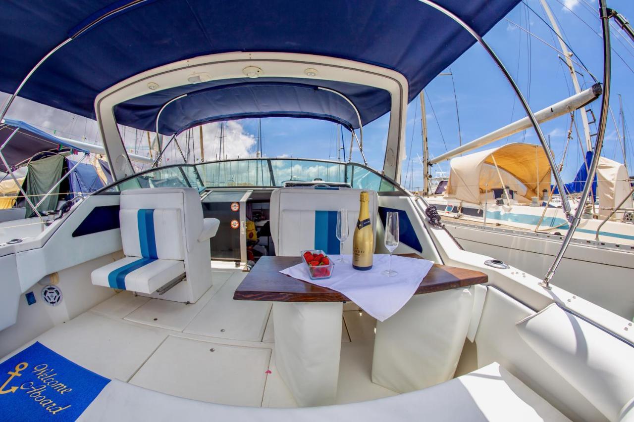 Hotel en barco Evasion *